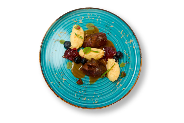 Щечки говяжьи с картофельным пюре