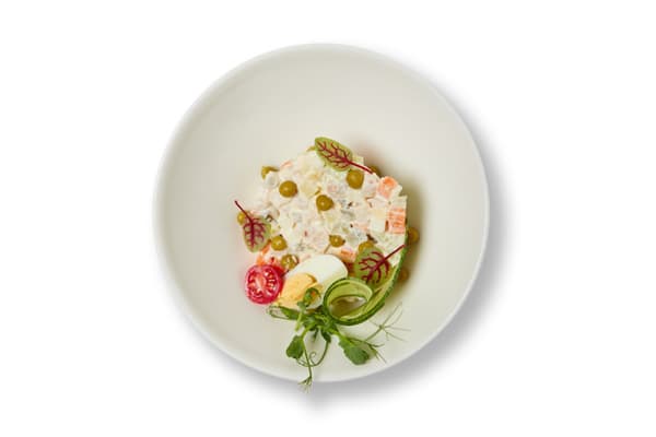 Салат «Оливье» с курицей